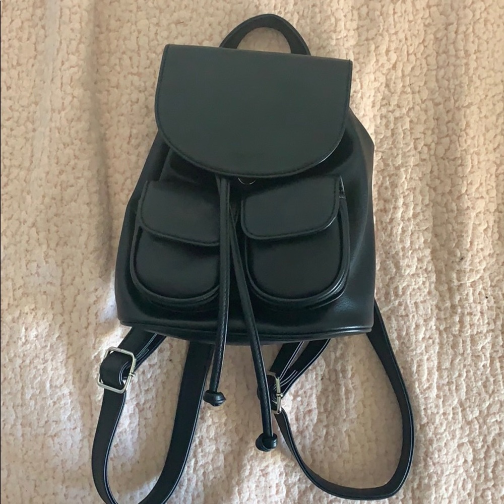 Small fake leather backpack/purse
